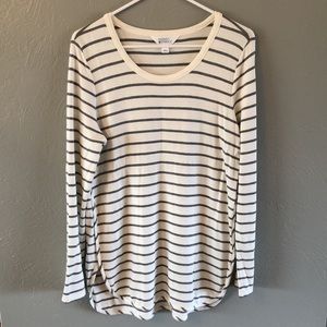 Market & Spruce Long Sleeve Top - Large